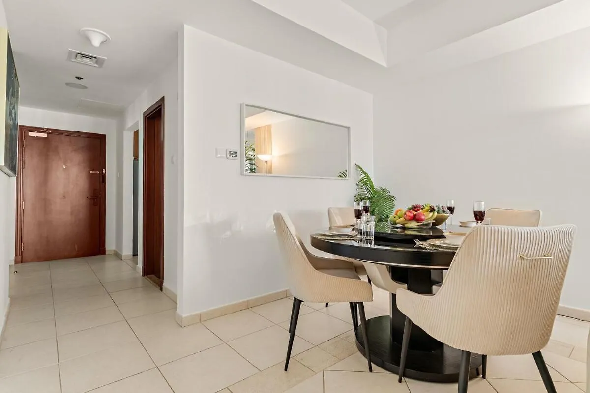 Apartment First Class 2Br High-Rise Elegance Dubai