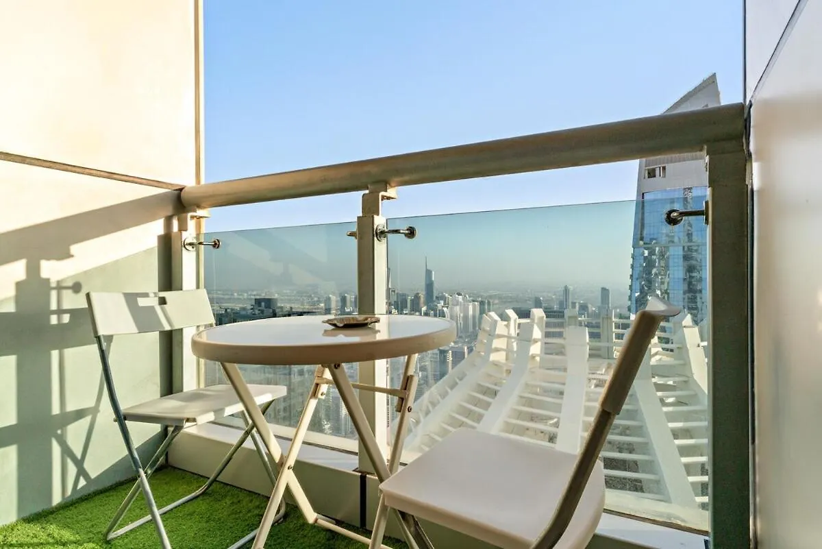 First Class 2Br High-Rise Elegance Dubai 0*,