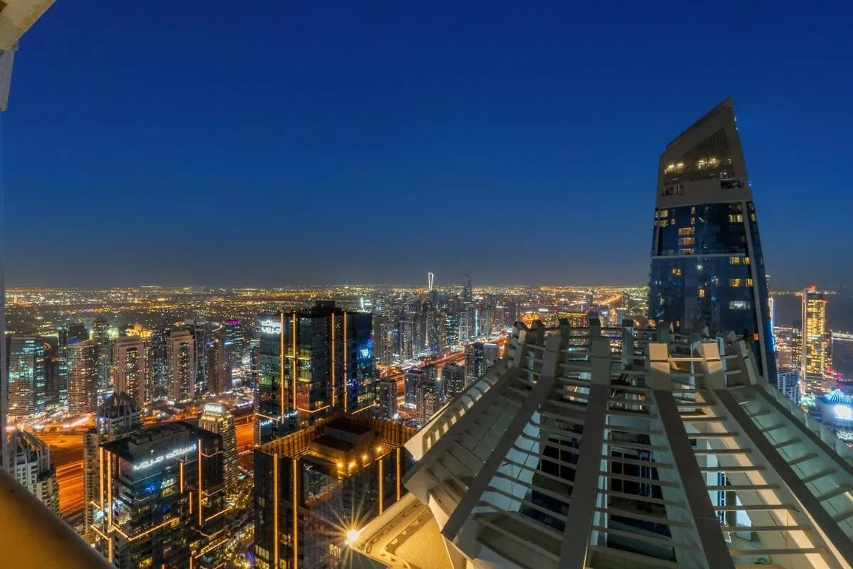First Class 2Br High-Rise Elegance Dubai