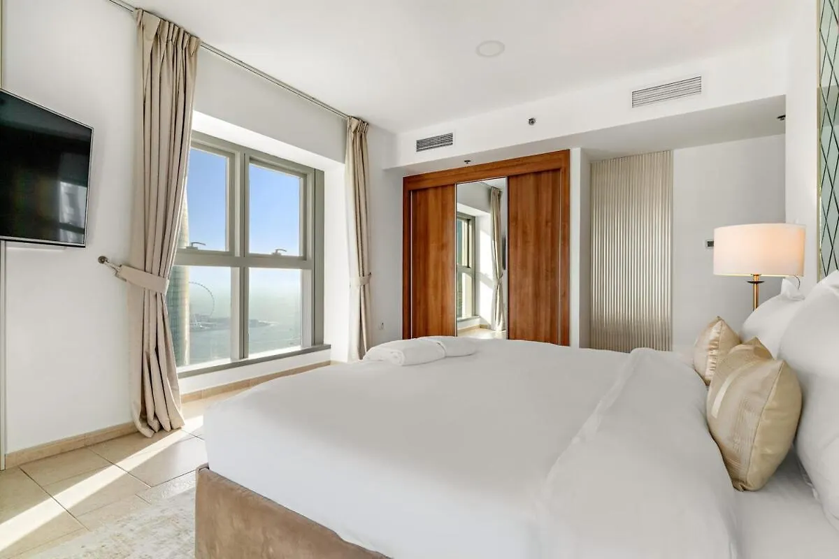 First Class 2Br High-Rise Elegance Dubai Apartment