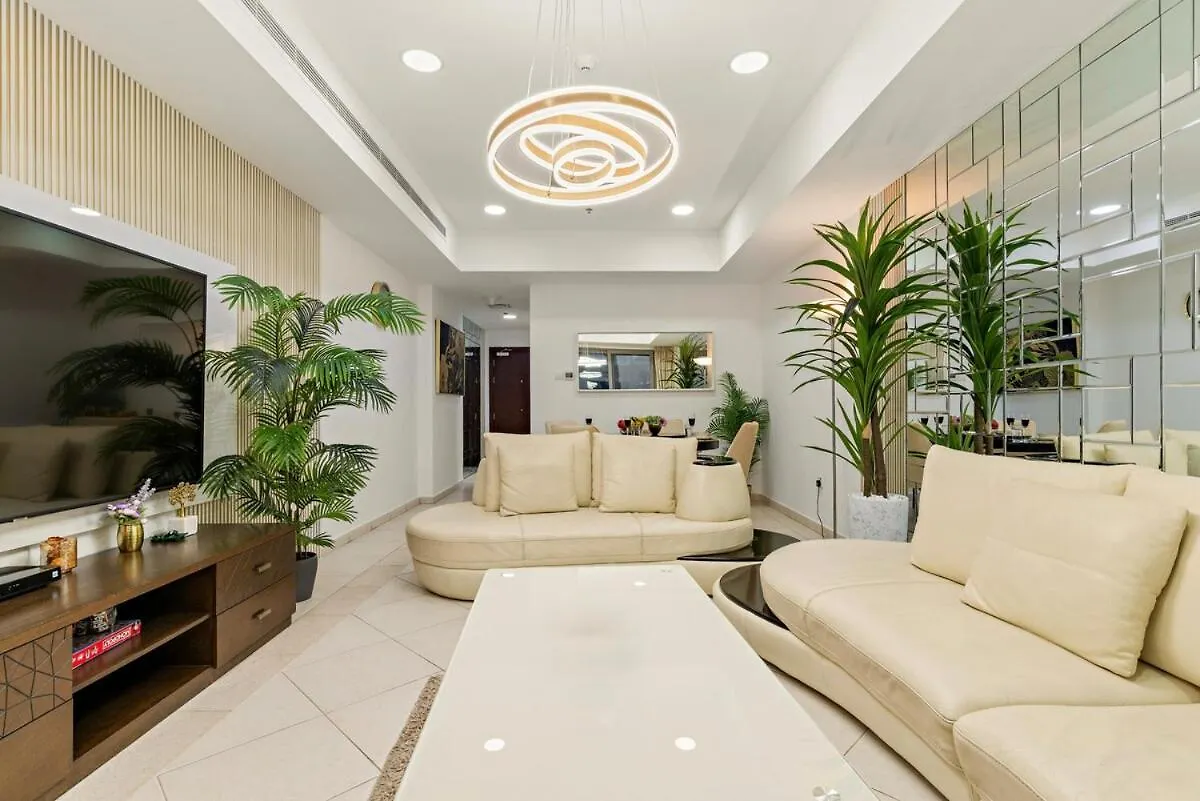 Apartment First Class 2Br High-Rise Elegance Dubai