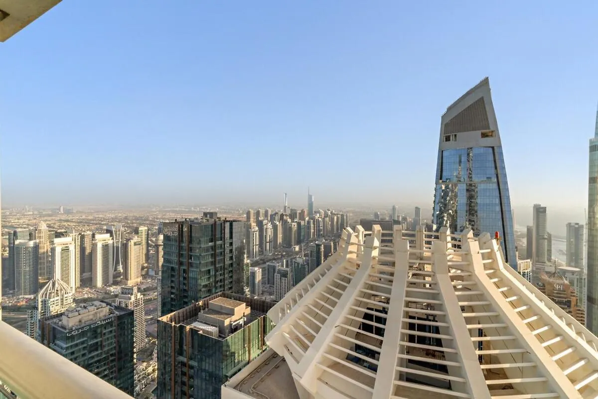 First Class 2Br High-Rise Elegance Dubai United Arab Emirates